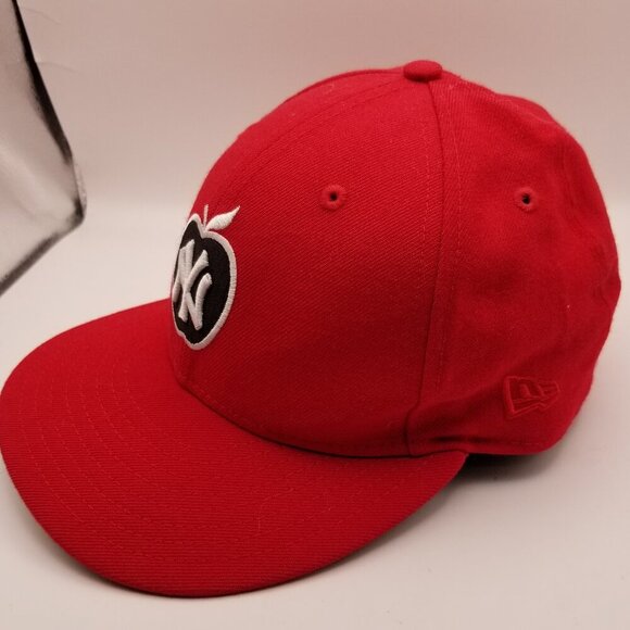 New Era New York Yankees Big Apple Cardinal Cap 59Fifty Fitted Limited E… - Picture 3 of 6